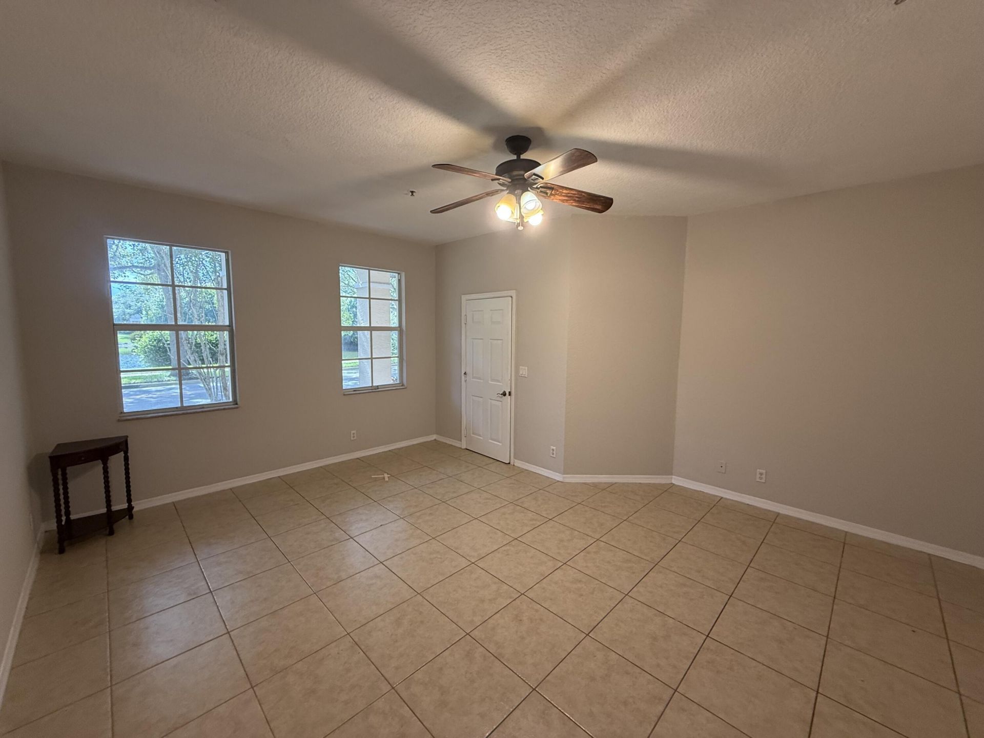 335 E Thatch Palm Circle, Unit 104, Jupiter, FL 33458 Photo