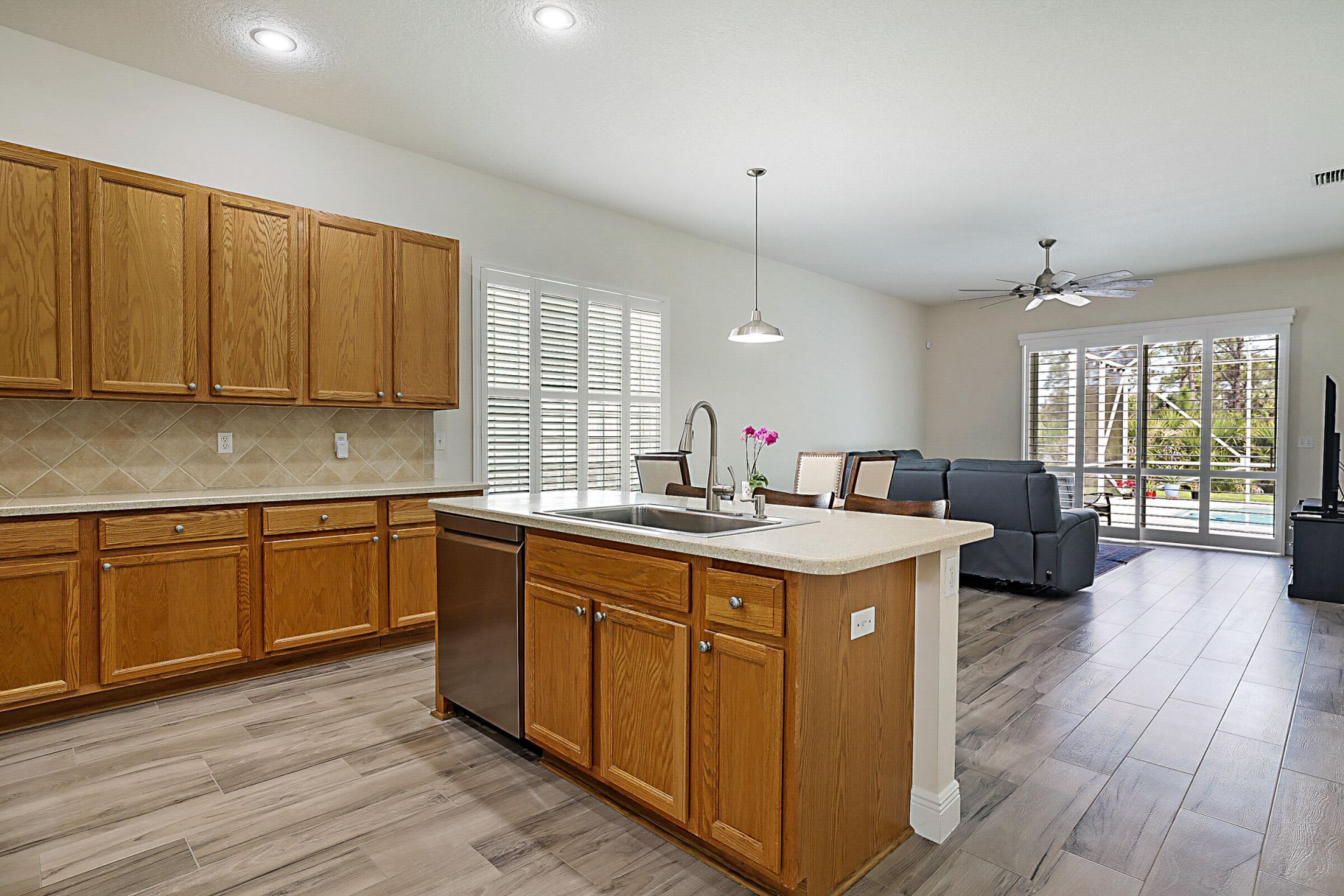 7004 SE Twin Oaks Circle, Stuart, FL 34997 Photo