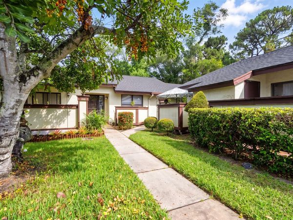 291 Amber Court, Royal Palm Beach, FL 33411