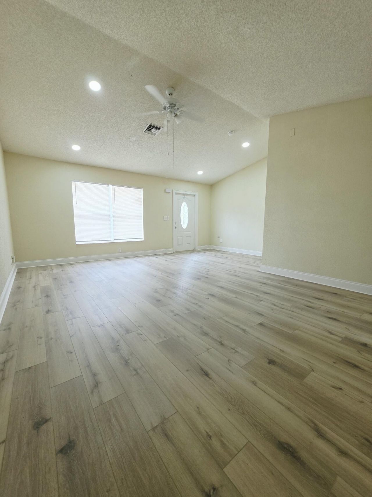 5447 Twin Oakes Road, Greenacres, FL 33463 Photo