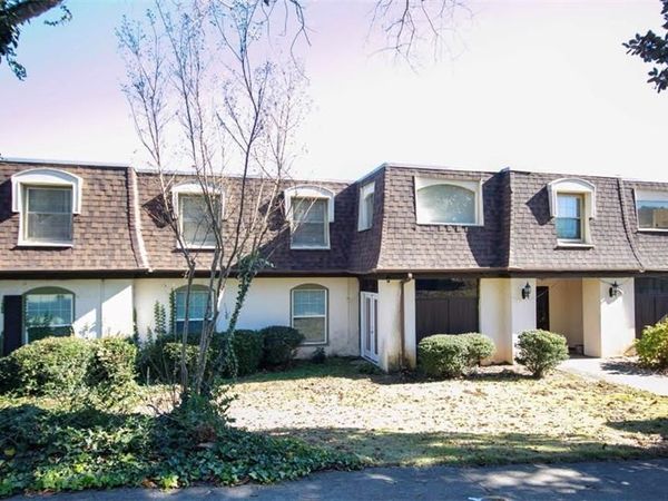 133 Rue Fontaine , Lithonia, GA 30038