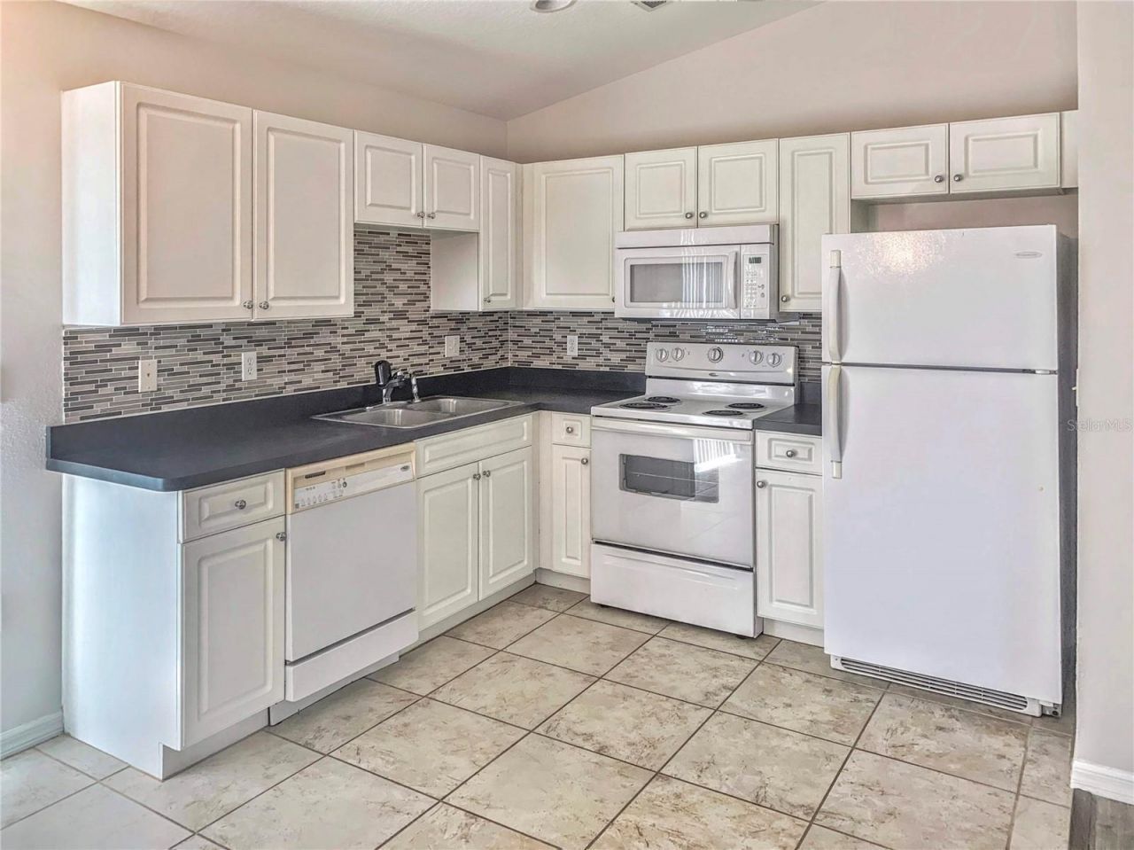 5440 Kensington Street, Sarasota, FL 34232 Photo