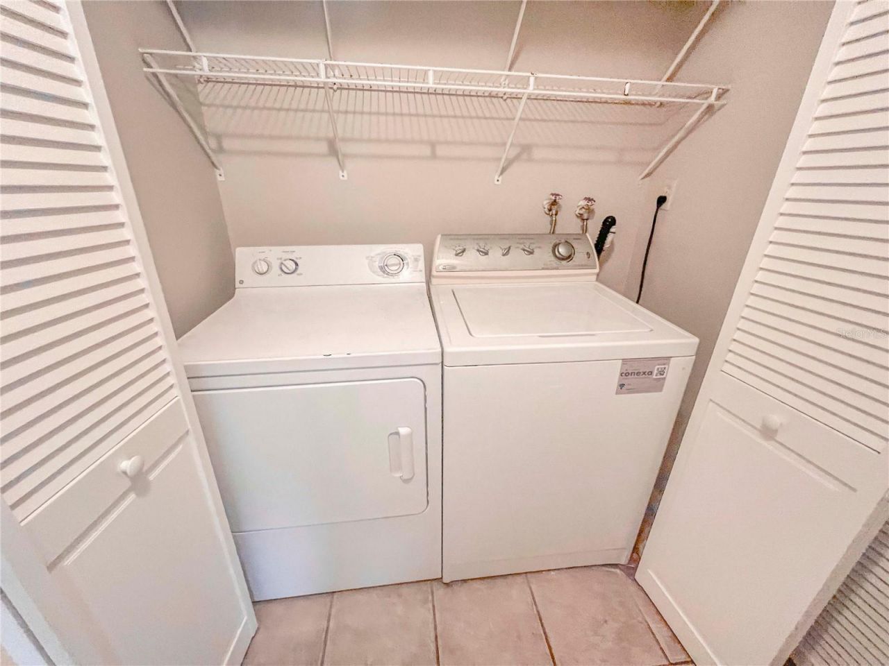 2137 Roselawn Street, Unit A, Sarasota, FL 34231 Photo