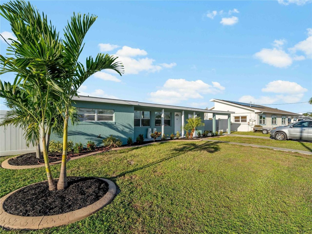 581 Lindley Terrace , Port Charlotte, FL 33952 Photo
