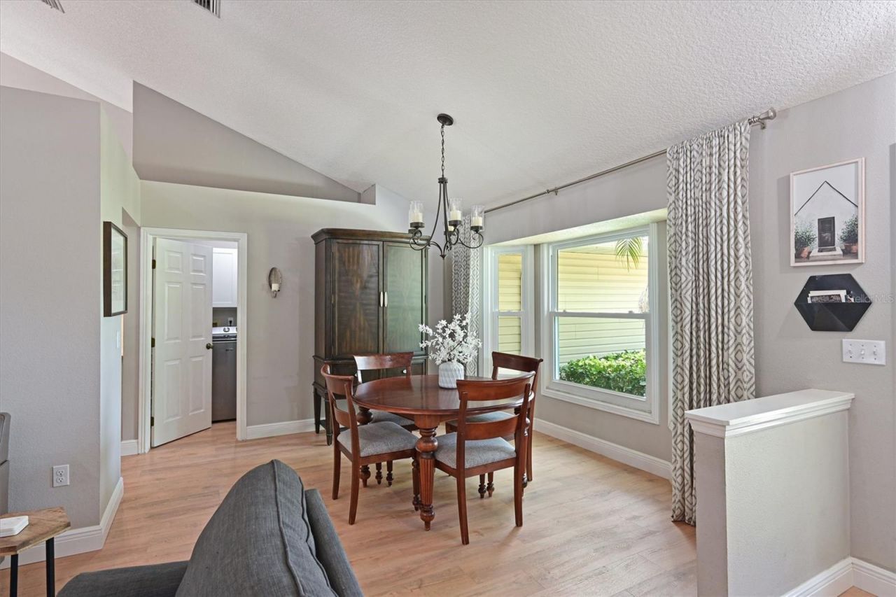305 Mill Run E, Bradenton, FL 34212 Photo