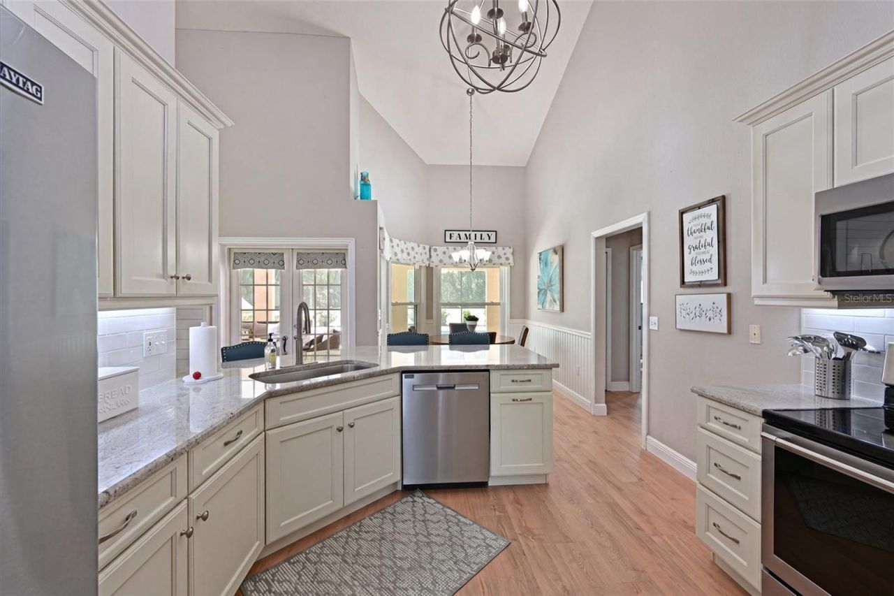 305 Mill Run E, Bradenton, FL 34212 Photo