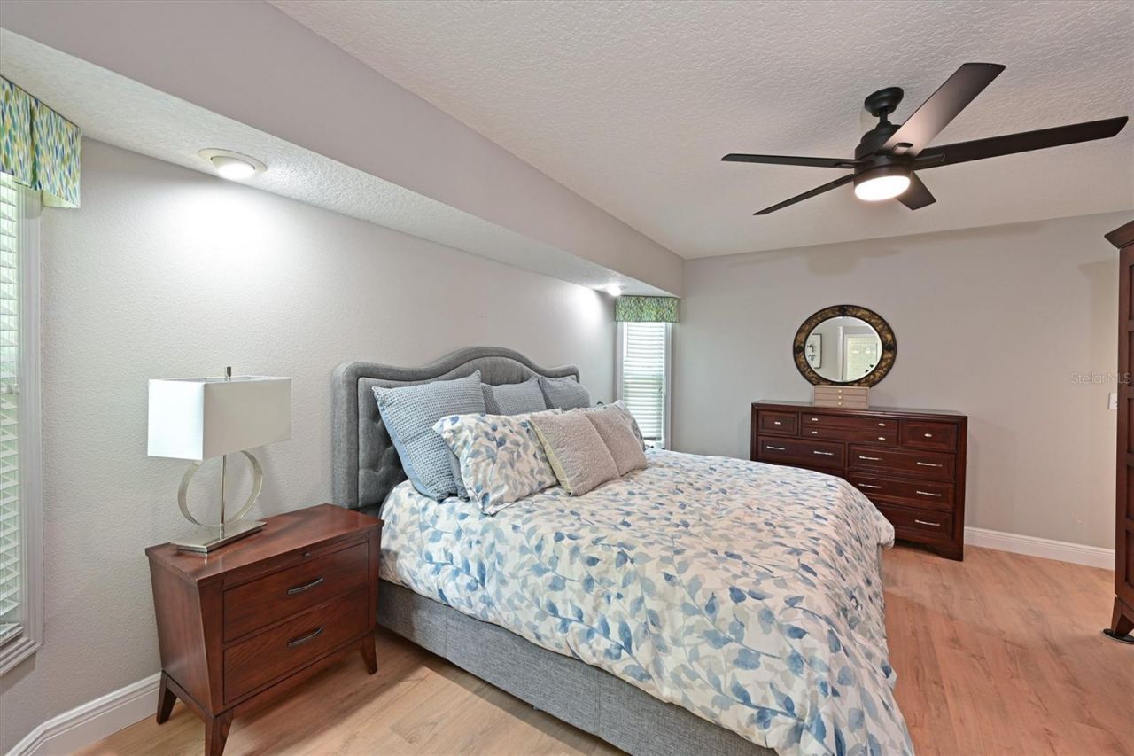 305 Mill Run E, Bradenton, FL 34212 Photo