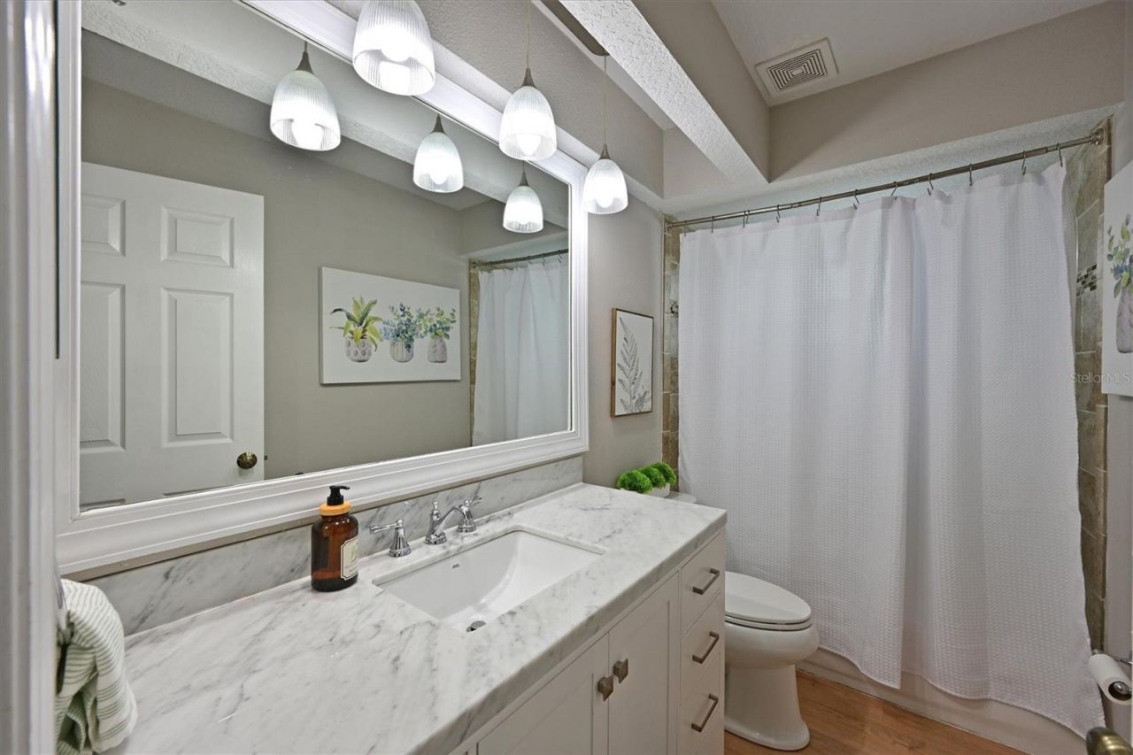 305 Mill Run E, Bradenton, FL 34212 Photo