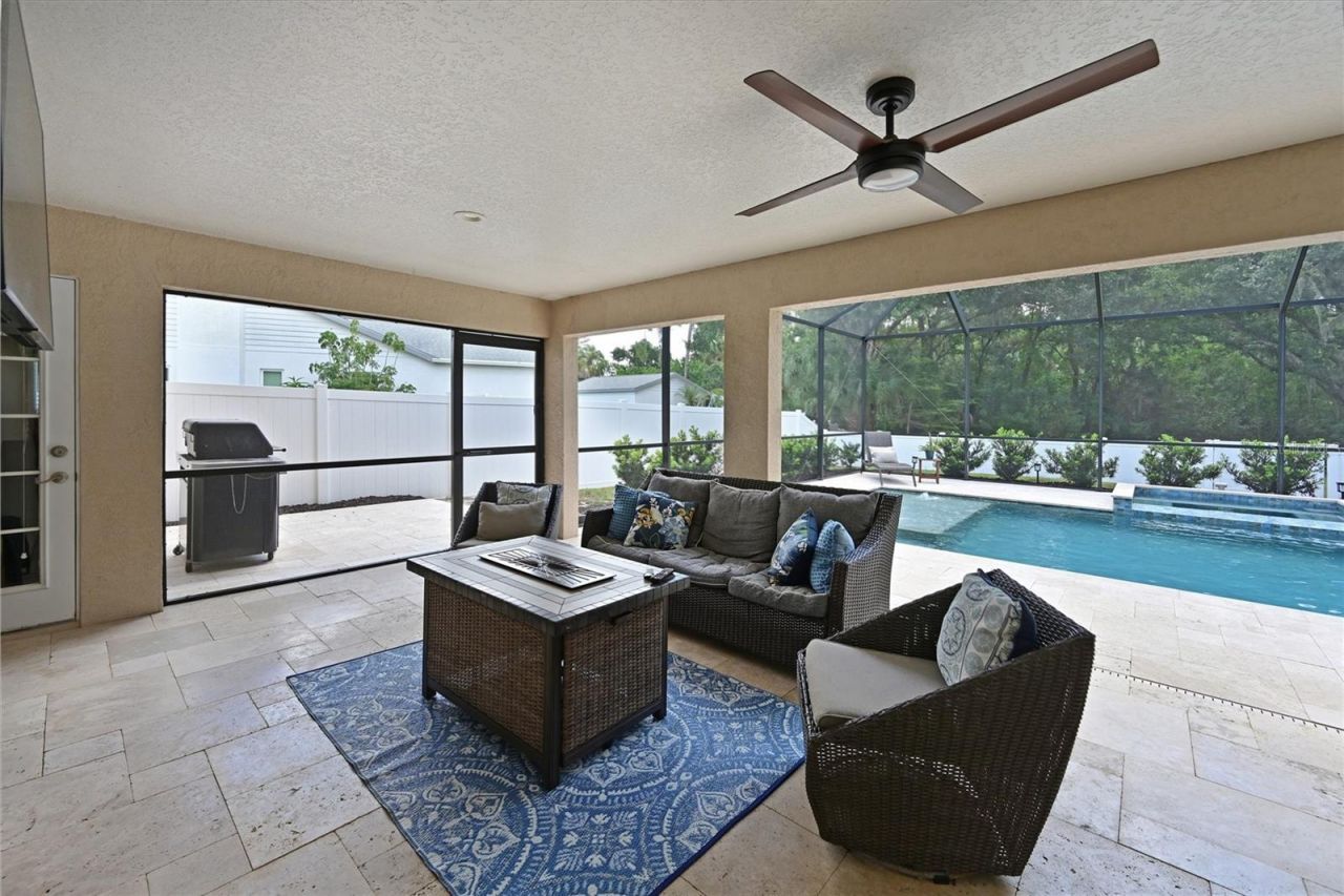 305 Mill Run E, Bradenton, FL 34212 Photo