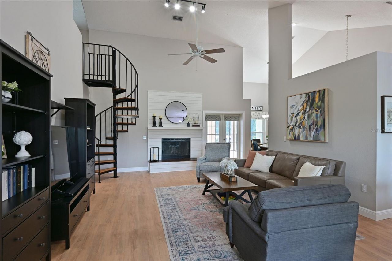 305 Mill Run E, Bradenton, FL 34212 Photo