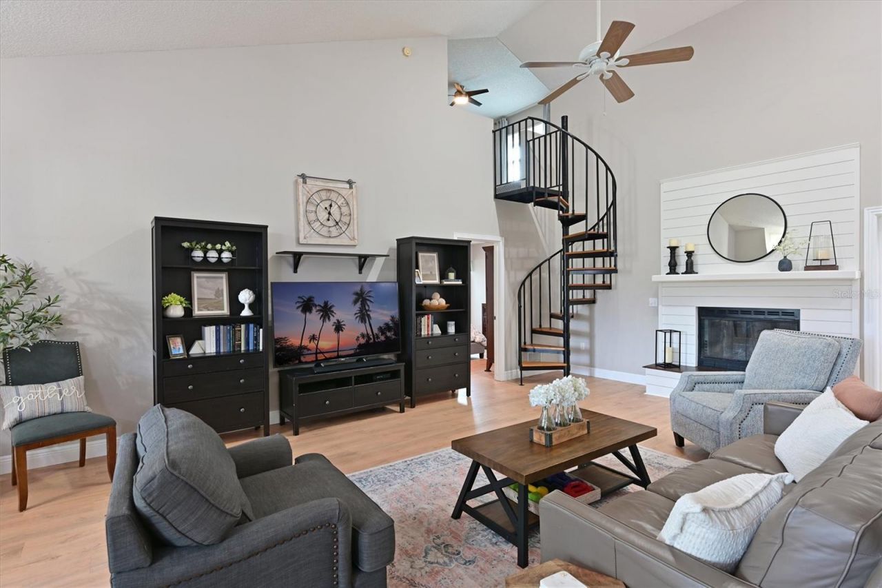 305 Mill Run E, Bradenton, FL 34212 Photo