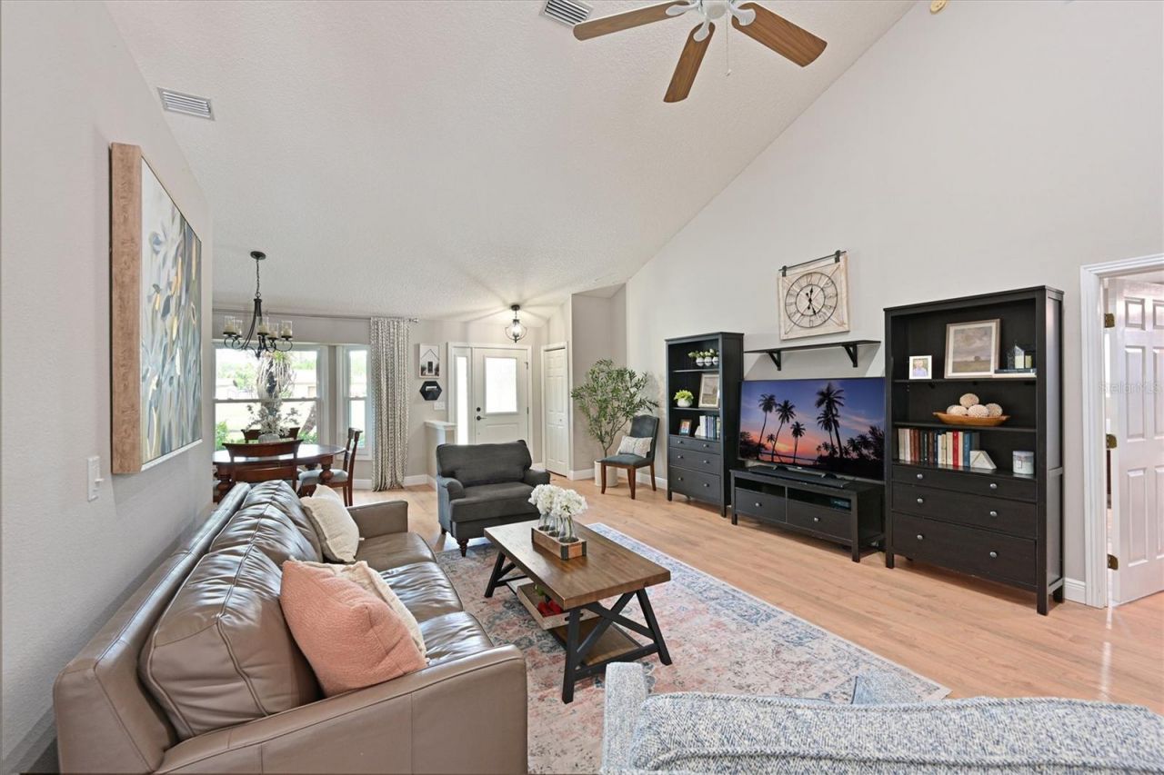 305 Mill Run E, Bradenton, FL 34212 Photo