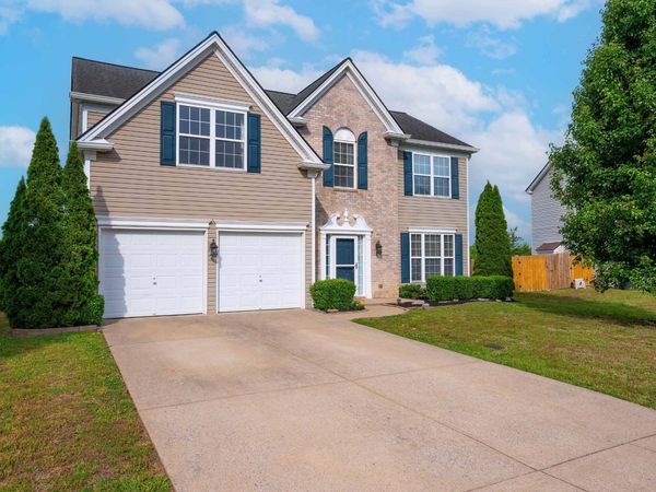 1713 Kendall Cove Ln, Mount Juliet, TN 37122