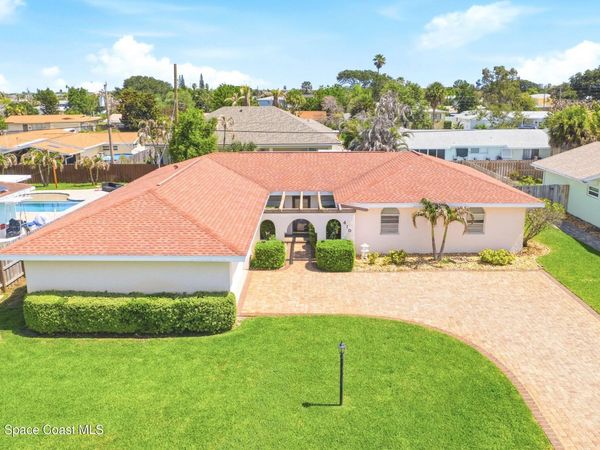 410 Sherwood Avenue , Satellite Beach, FL 32937