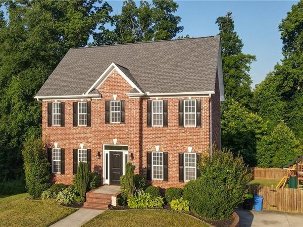 6902 Prairie Grove Drive, Clemmons, NC 27012