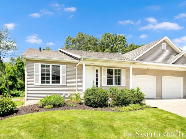17632 Dustin Drive, Spring Lake, MI 49456