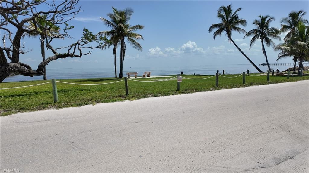 16970 Fishermans Cv, Bokeelia, FL 33922 Photo