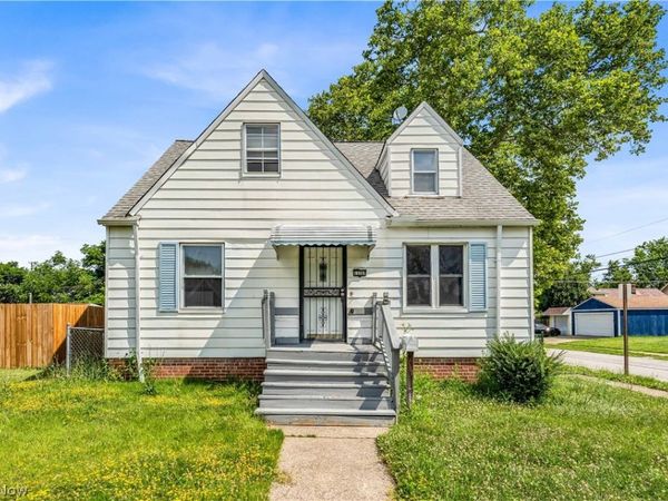 13702 Wainstead Avenue , Cleveland, OH 44111