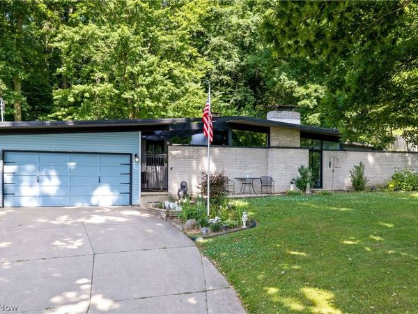 1165 E Highland Avenue , Wooster, OH 44691
