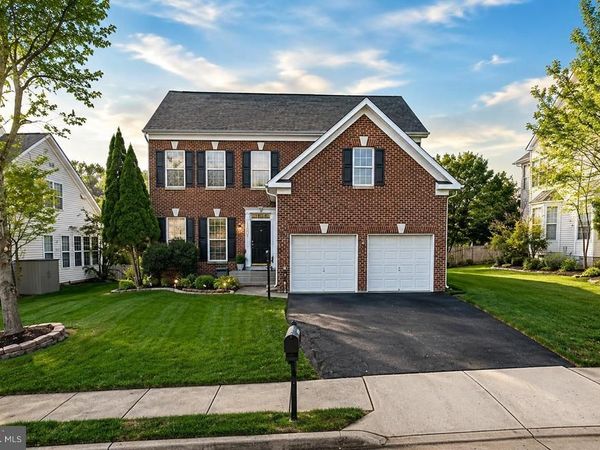 1603 CHICKASAW PLACE NE, LEESBURG, VA 20176