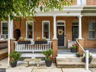 119 N PINE STREET, LANCASTER, PA 17603
