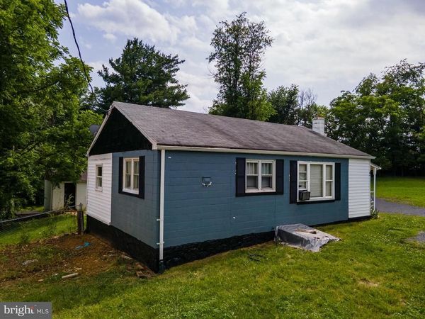 494 CHAPEL ROAD, STANLEY, VA 22851