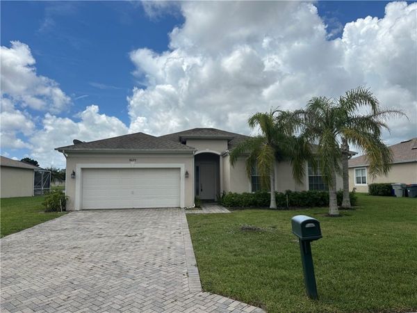 6075 46th Lane, Vero Beach, FL 32967