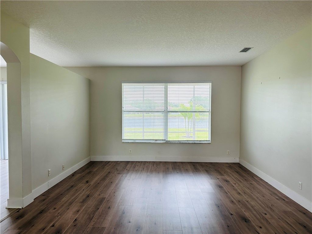 6075 46th Lane, Vero Beach, FL 32967 Photo