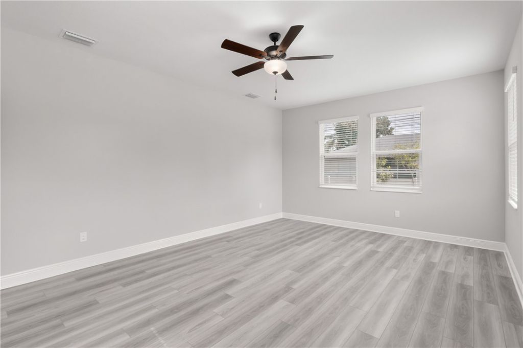 9345 101st Avenue , Vero Beach, FL 32967 Photo