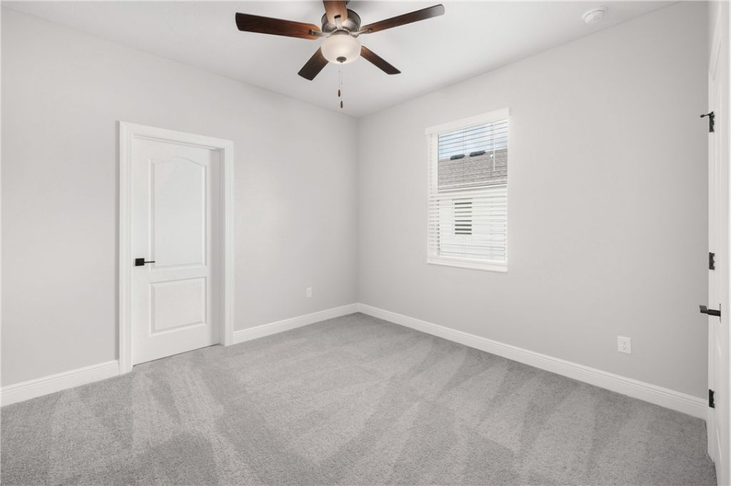9345 101st Avenue , Vero Beach, FL 32967 Photo