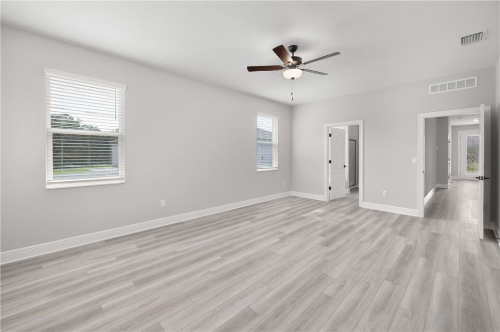 9345 101st Avenue , Vero Beach, FL 32967 Photo