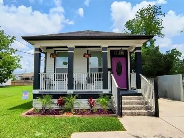 624 THAYER Street , New Orleans, LA 70114