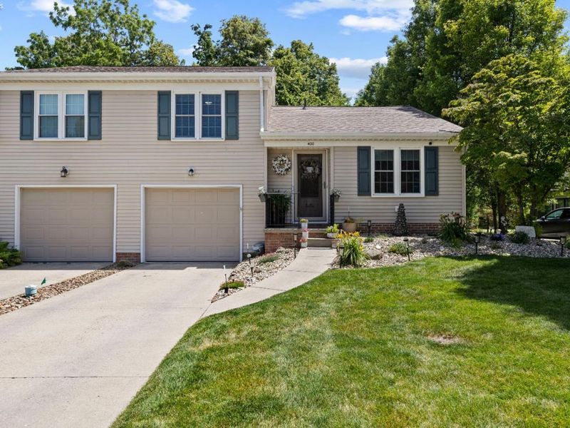 400 Lighthouse Oval, Marblehead, OH 43440 Photo 1
