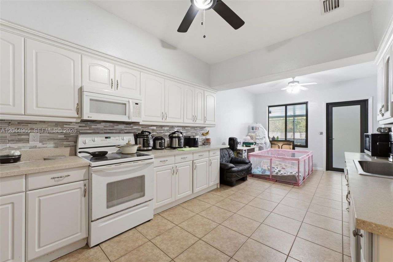 1421-1419 SW 76 Ct , Miami, FL 33144 Photo