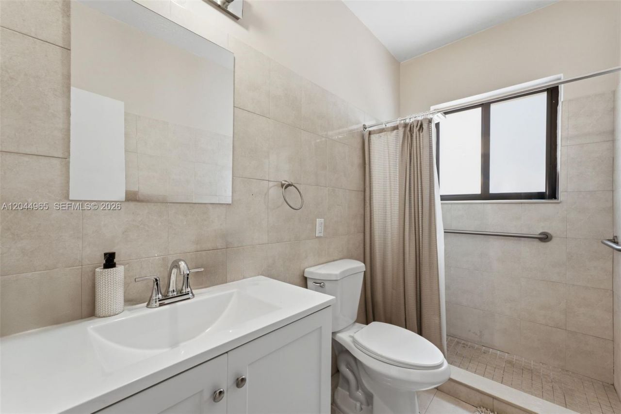1421-1419 SW 76 Ct , Miami, FL 33144 Photo