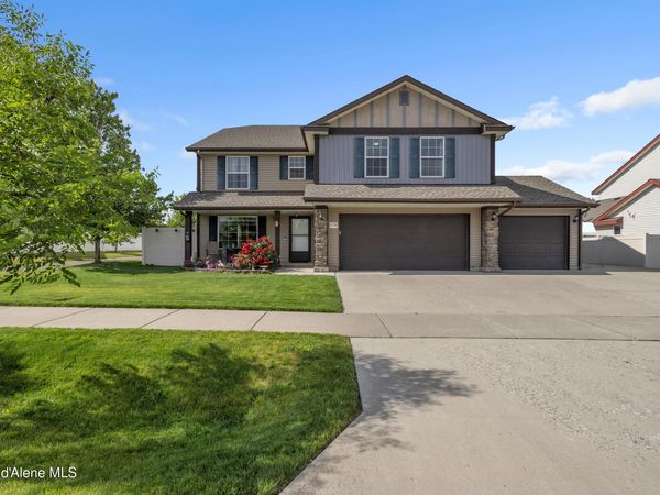 3739 W Pescador Dr , Coeur d'Alene, ID 83815