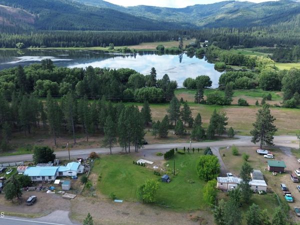 835 Railroad AVE , Blanchard, ID 83804