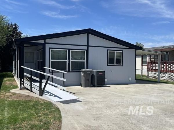2115 6th Ave, Unit 27, Clarkston, WA 99403