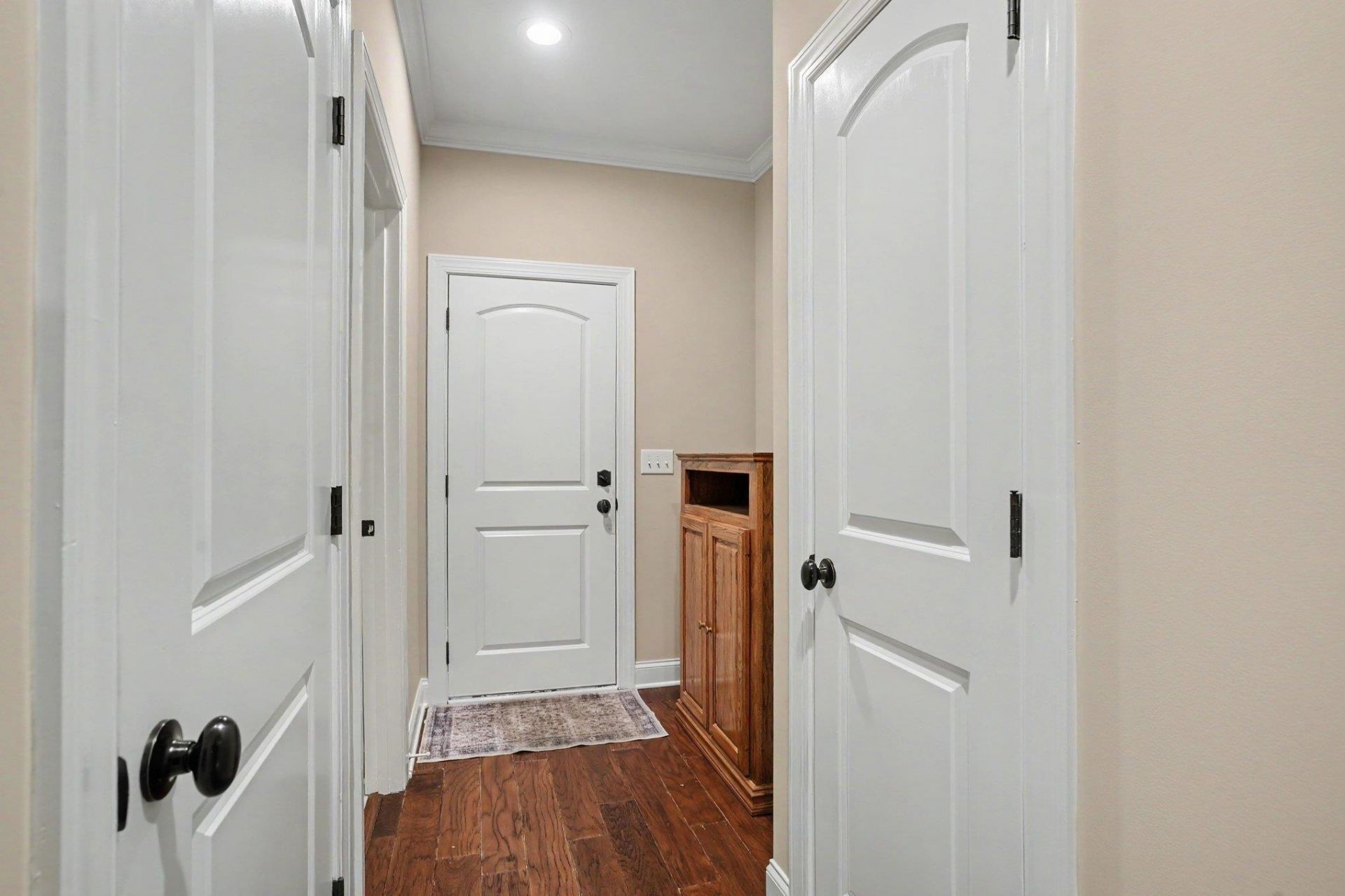 640 Oxbow Dr. Photo 31