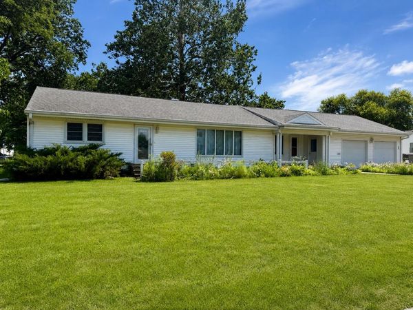 928 E 9Th Street , Spencer, IA 51301