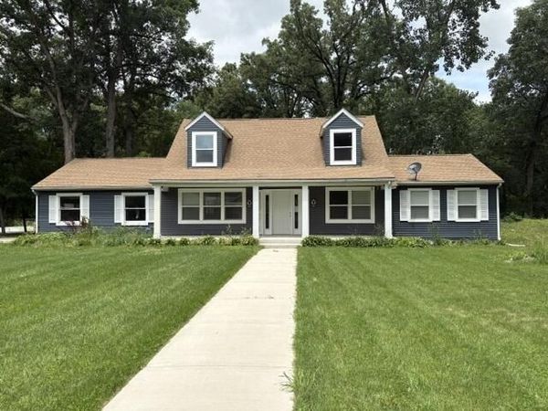 10364 Greenleaf Drive , Rensselaer, IN 47978