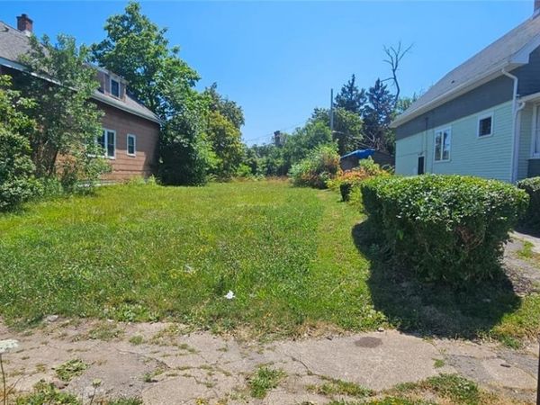 1195 E Ferry Street, Unit S, Buffalo, NY 14211