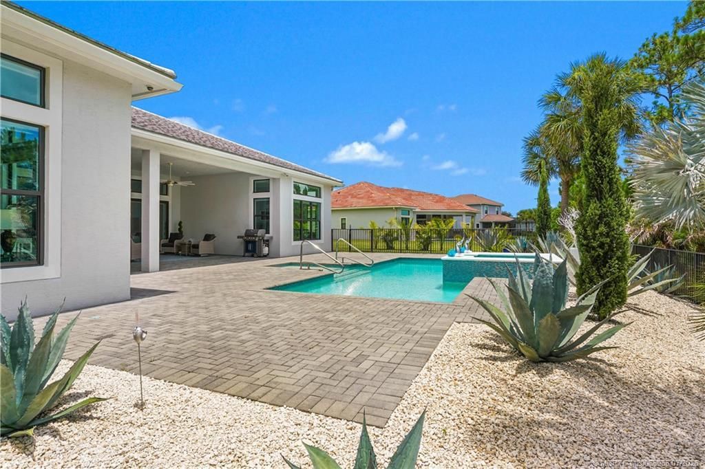 3153 SW English Garden Drive, Palm City, FL 34990 Photo