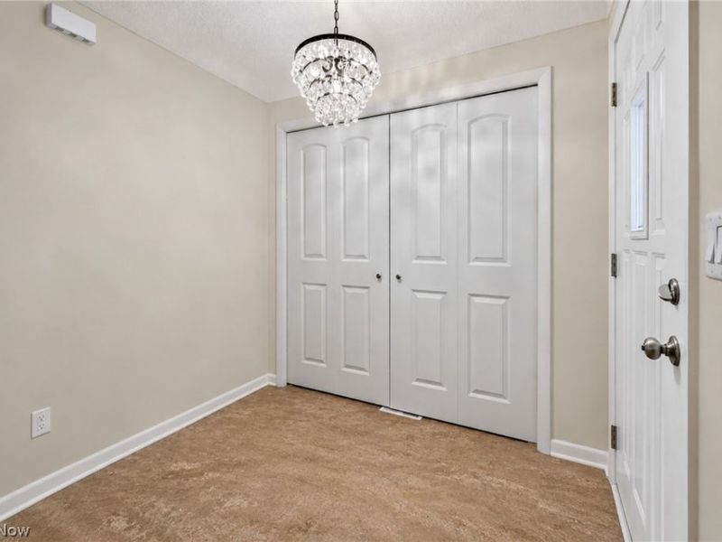 2426 Lander Road, Pepper Pike, OH 44124 Photo 4