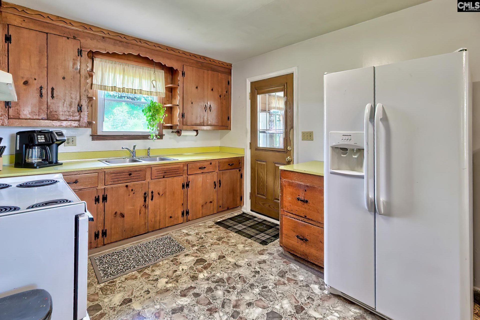 424 Bel-air Drive Photo 18