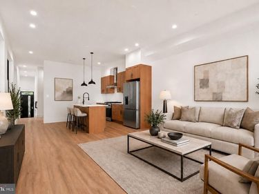 330 CARSON STREET, PHILADELPHIA, PA 19128
