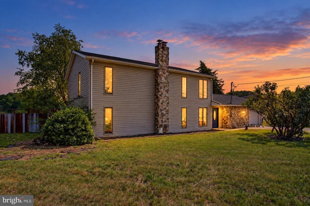 3365 BUCHANAN TRAIL W, GREENCASTLE, PA 17225