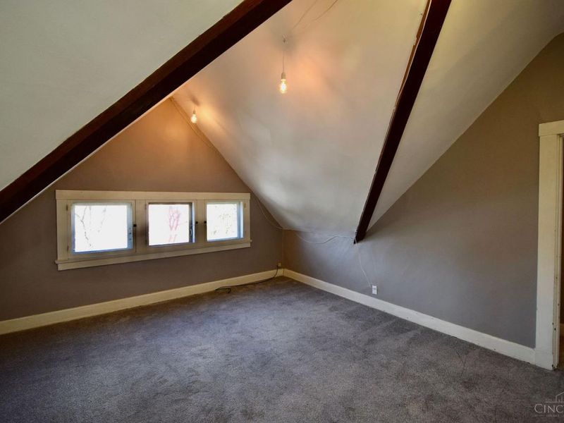 2431 Ingleside Avenue, Cincinnati, OH 45206 Photo 4