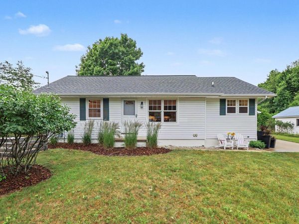 131 George Street, Frankfort, MI 49635