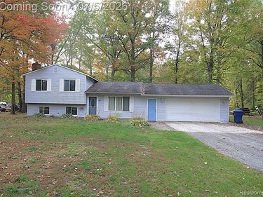 12403 Willard Road, Montrose Twp, MI 48417